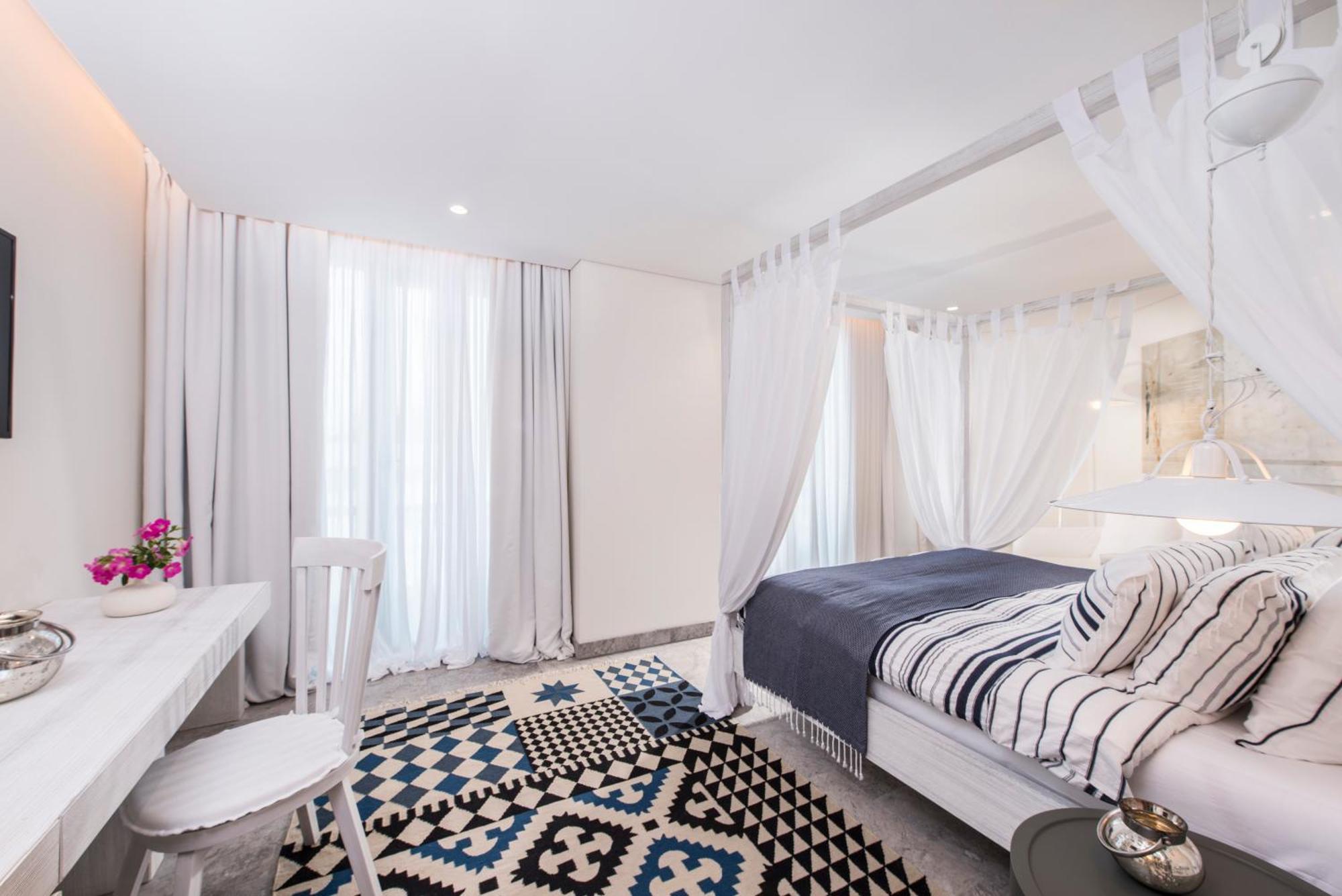 Standard Room,575924550:JPEG
